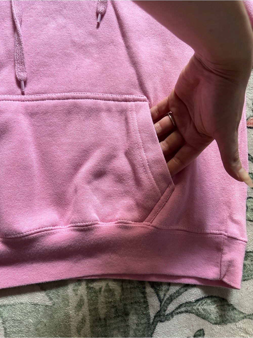 Pink Dollywood Pullover Hoodie with Lavender/Lilac Graphics Size Small - Picture 6 of 11